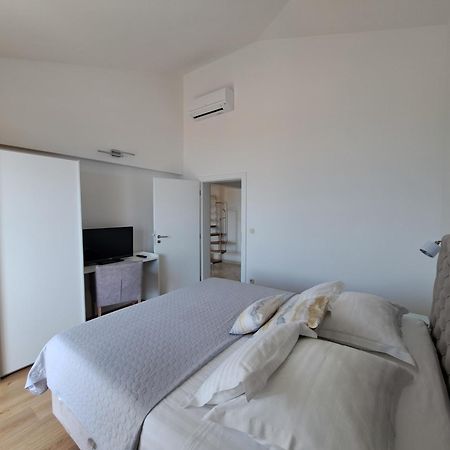 Apartments Marija Brela Eksteriør billede