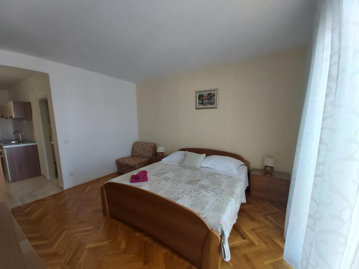 Apartments Marija Brela Eksteriør billede