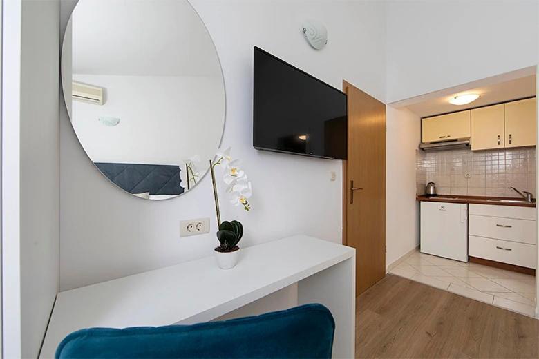 Apartments Marija Brela Eksteriør billede