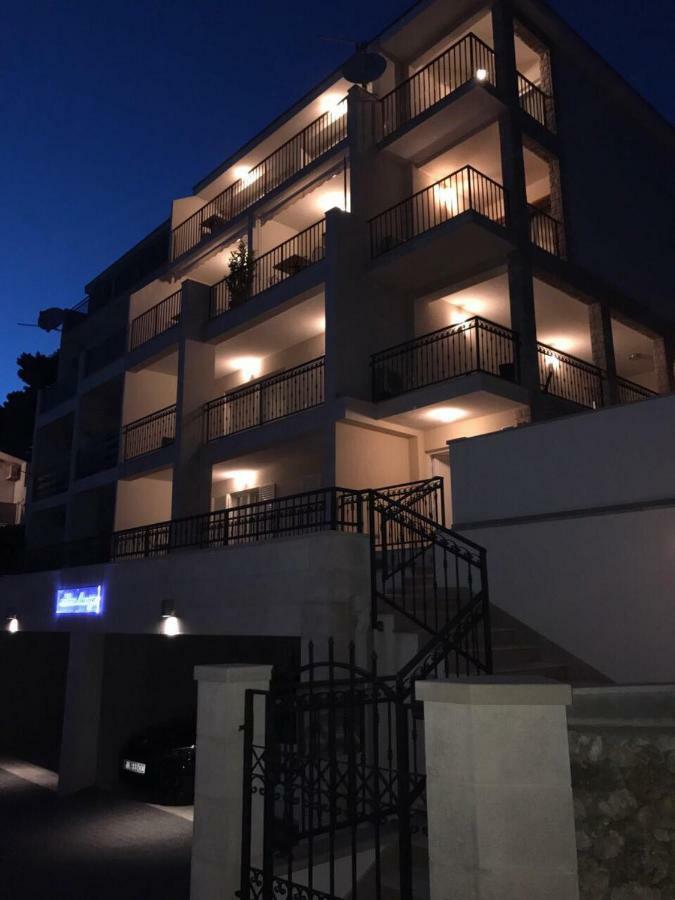 Apartments Marija Brela Eksteriør billede