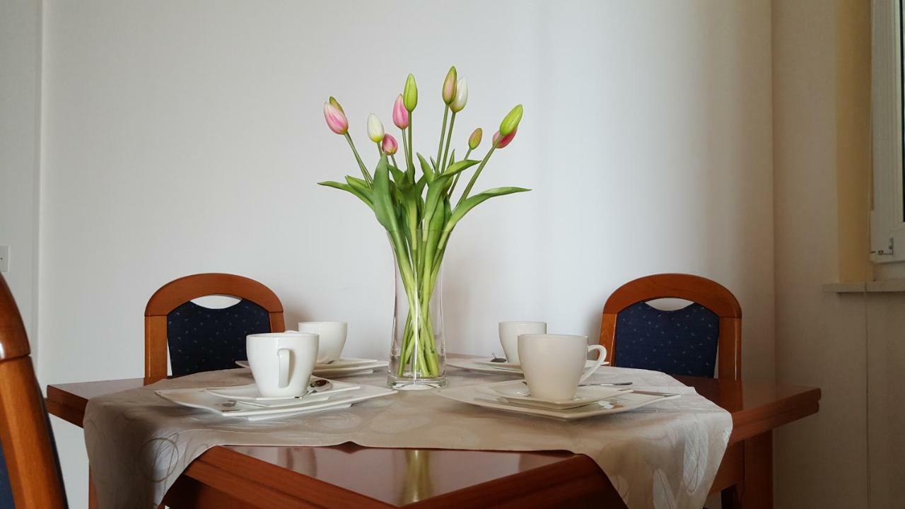 Apartments Marija Brela Eksteriør billede